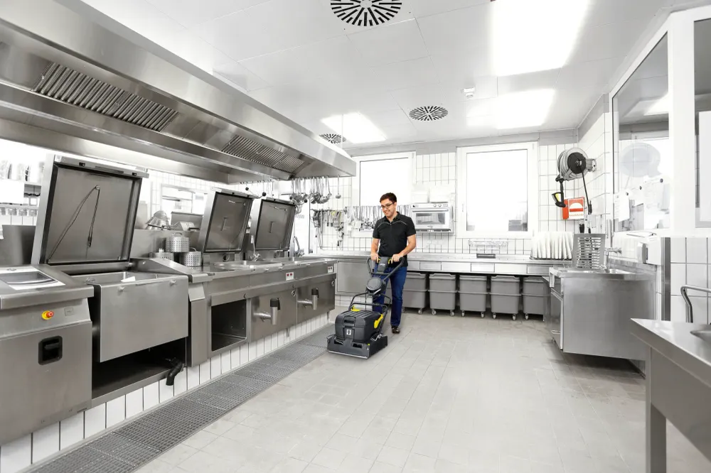 Autolaveuse BR 40/10 C Anniversary Edition noir 1.783-343.0 - Karcher