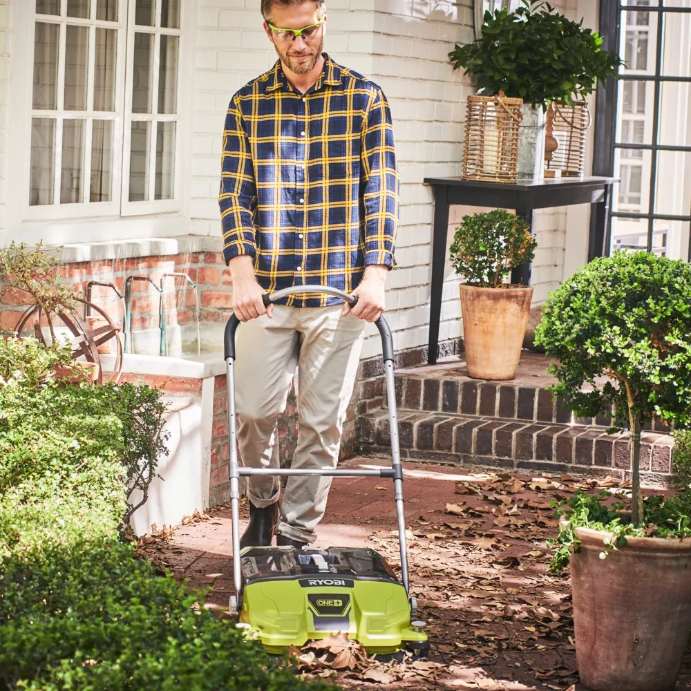 Balayeuse Ryobi R18SW3-401 18V 4Ah