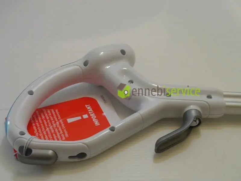Black Steam Puck Stick + Decker FSM1630
