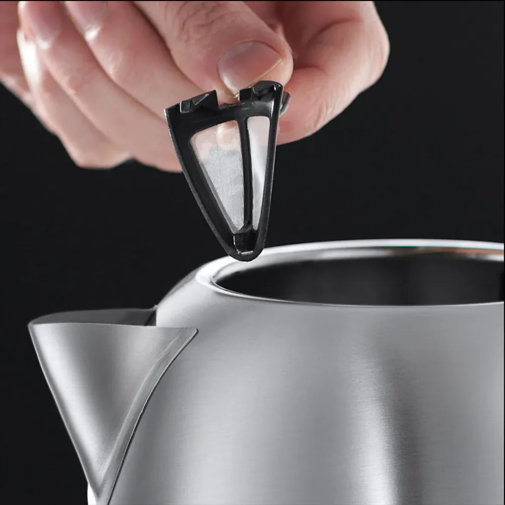 Certifié CE Bouilloire aventure Russell Hobbs