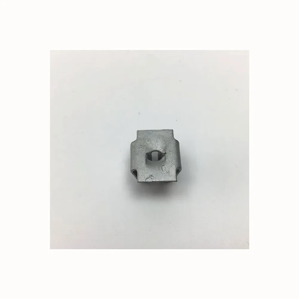 Clip de fixation pour four Whirlpool et Indesit C00385336 481010831794