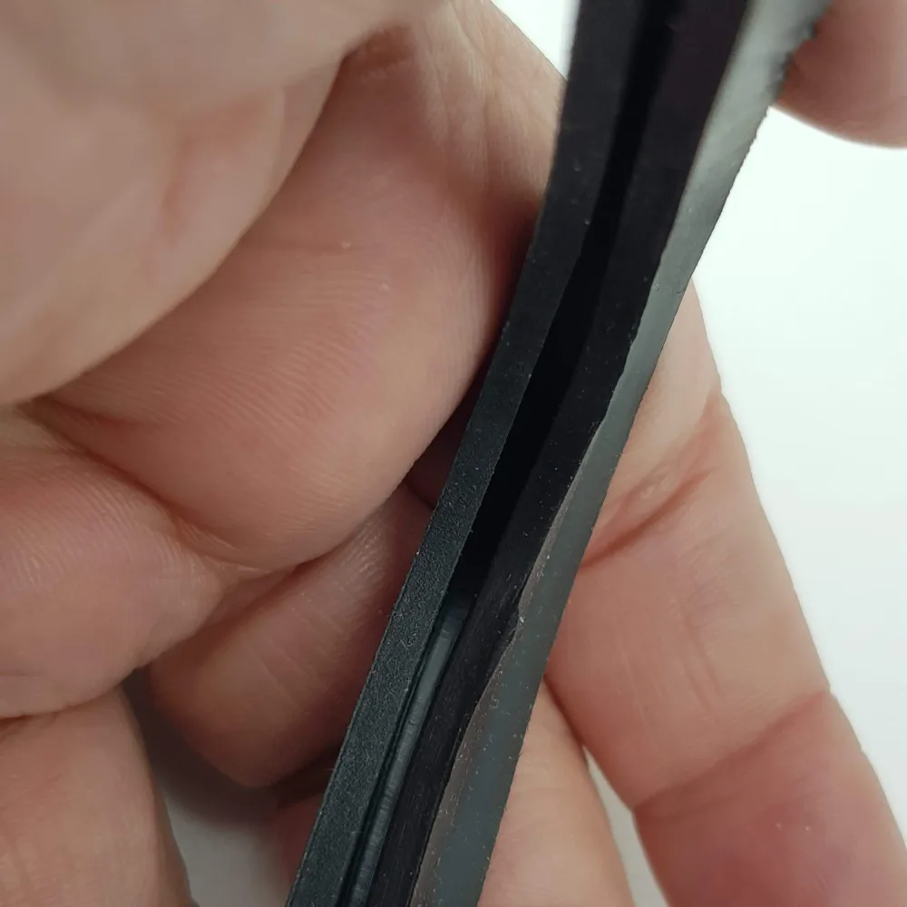 CONTENURE POLIÈRE DE FILTRE DE FILTRE UPTÉ