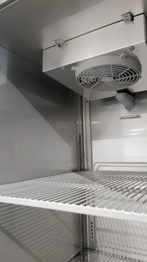 Armoire de congélation en acier inoxydable Coreco US Range 2200 avec portes vitrées