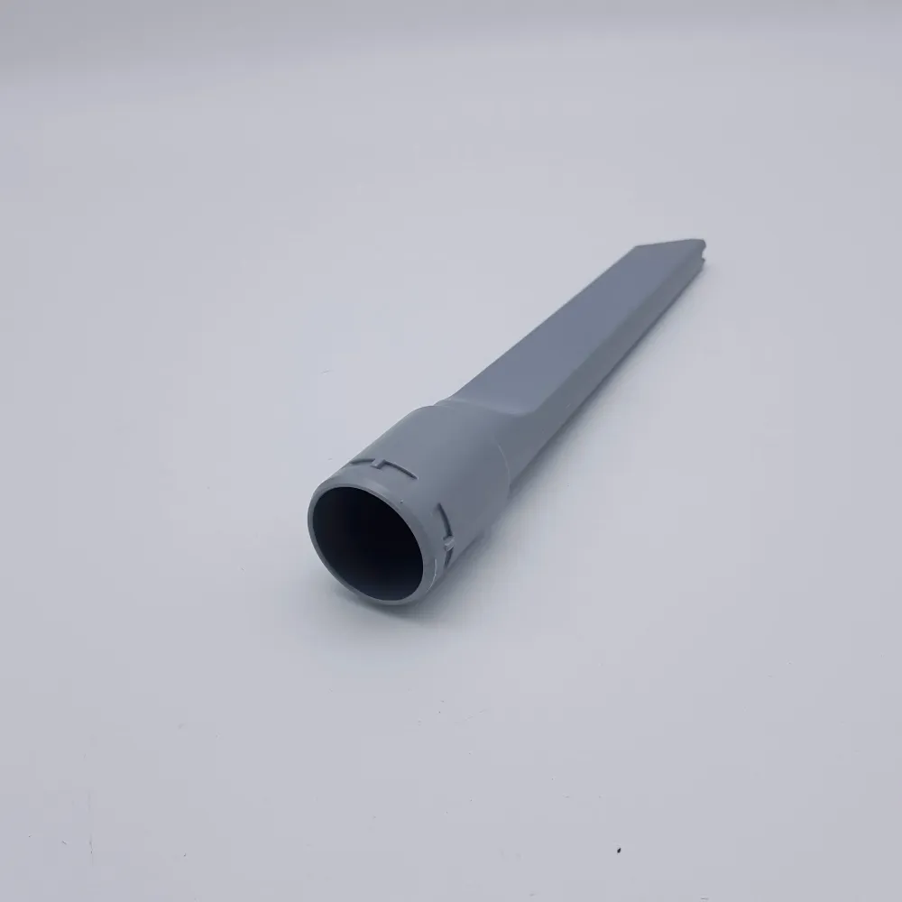 Craquement final pour l'aspirateur à tube noir + Decker PD1820LF