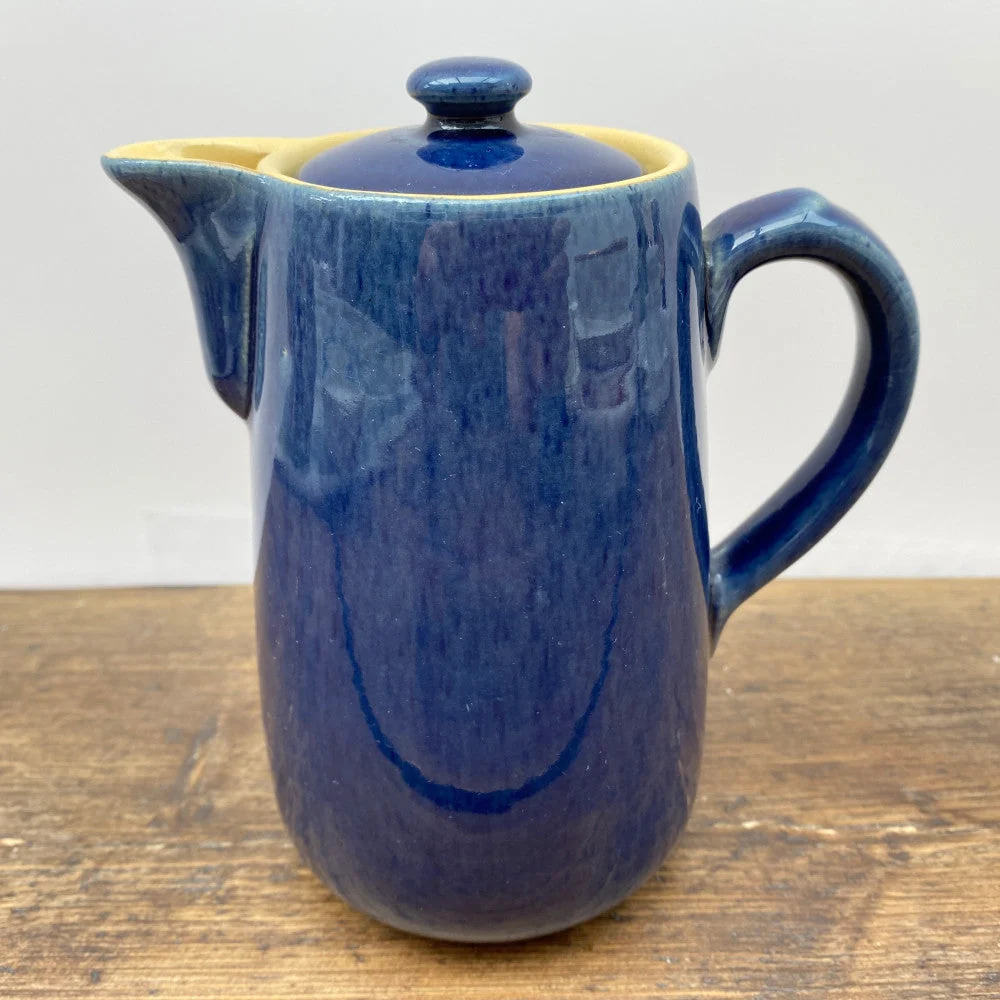 Cafetière Denby « Cottage Blue », côté droit, 1 pinte (Bourne) – RARE Denby Pottery