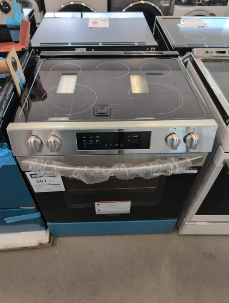 FCFE306CAS - CUISINIÈRES - Frigidaire - Électrique - Acier inoxydable - Boîte Ouverte