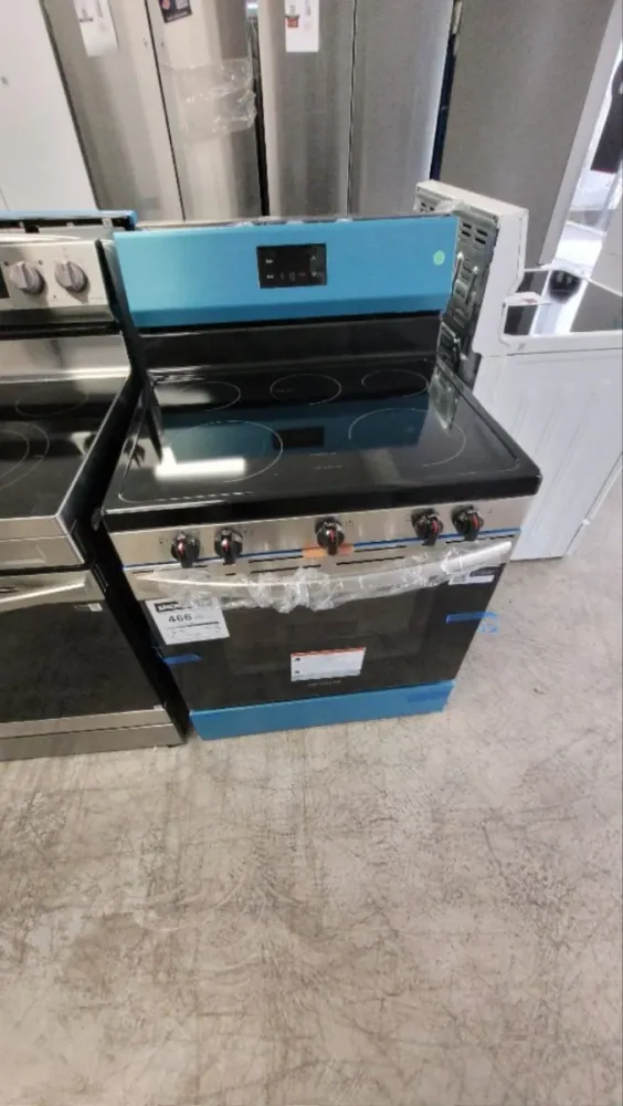 FCRE305CBS - CUISINIÈRES - Frigidaire - Électrique - Acier inoxydable - Boîte Ouverte
