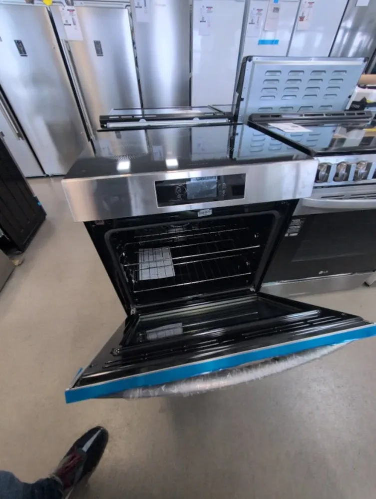 GCFI306CBF - CUISINIÈRES - Frigidaire Gallery - Électrique - Acier inoxydable - Boîte Ouverte