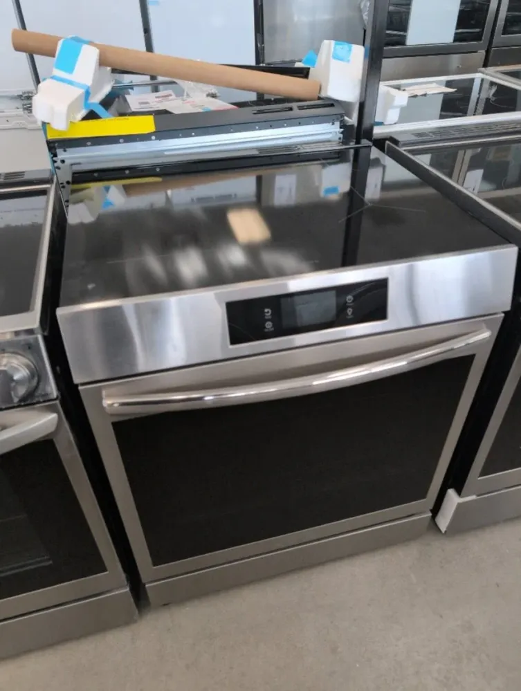 GCFI307CBF - CUISINIÈRES - Frigidaire Gallery - Électrique - Acier inoxydable - Boîte Ouverte
