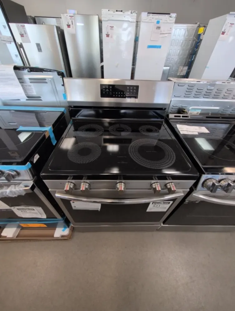 GCRE306CBF - CUISINIÈRES - Frigidaire Gallery - Électrique - Acier inoxydable - Boîte Ouverte