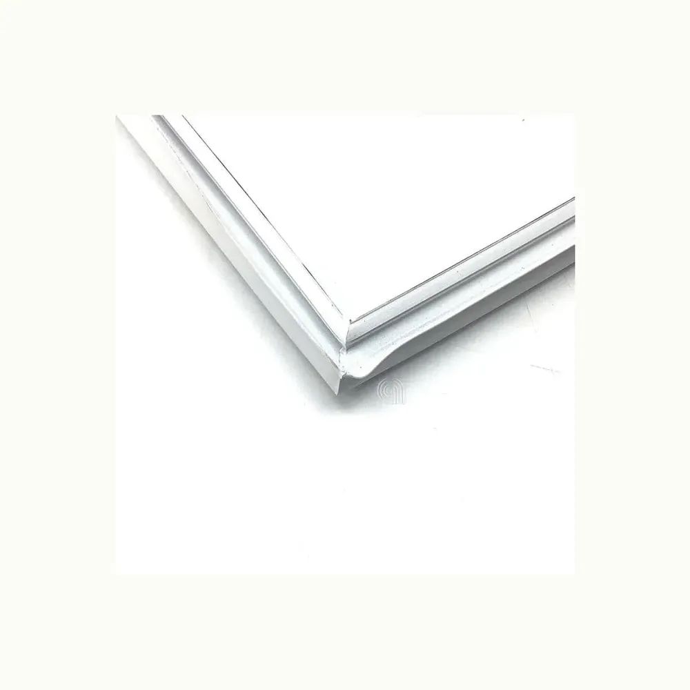 Garniture magnétique pour réfrigérateur Whirlpool Indesit C00315998