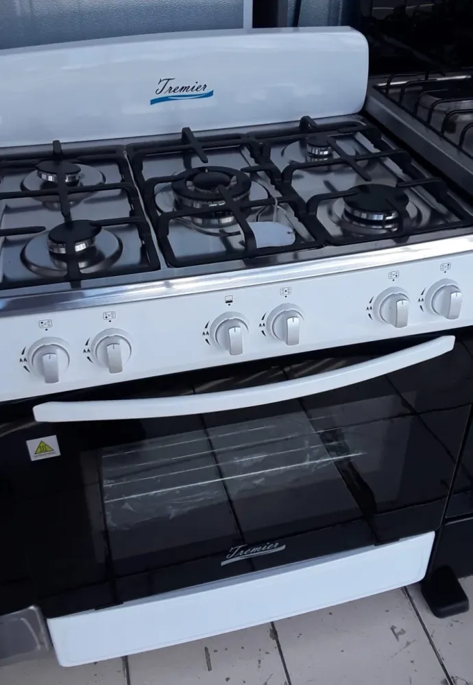 Estufa de 30" color blanca de Gas Tremier IB STORE