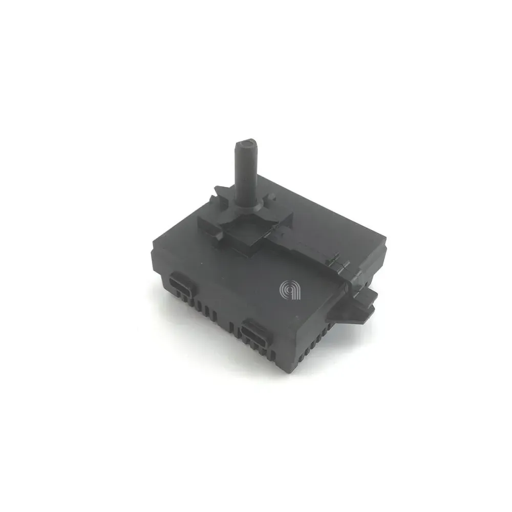 Interrupteur original pour lave-linge Whirlpool Indesit C00387981