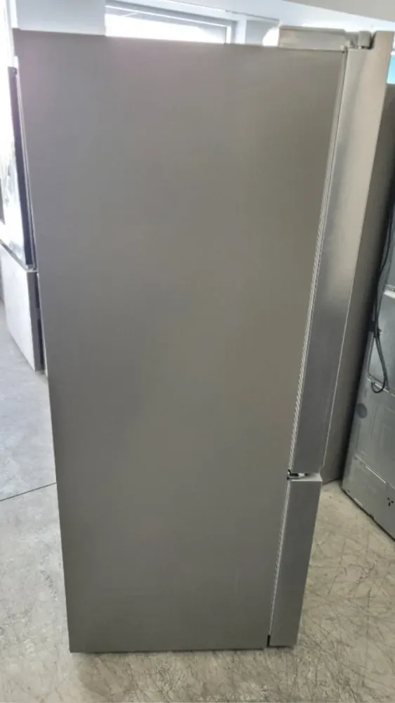 LF21C6200S - RÉFRIGÉRATEURS - LG - Trois Portes Avec Porte À Deux Battants - Acier inoxydable - Boîte Ouverte