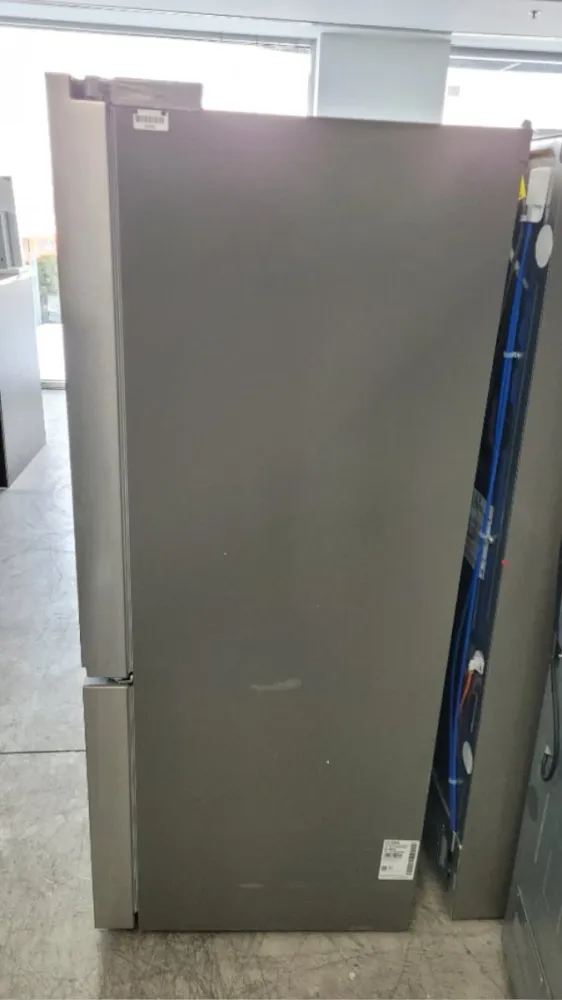 LF21C6200S - RÉFRIGÉRATEURS - LG - Trois Portes Avec Porte À Deux Battants - Acier inoxydable - Boîte Ouverte