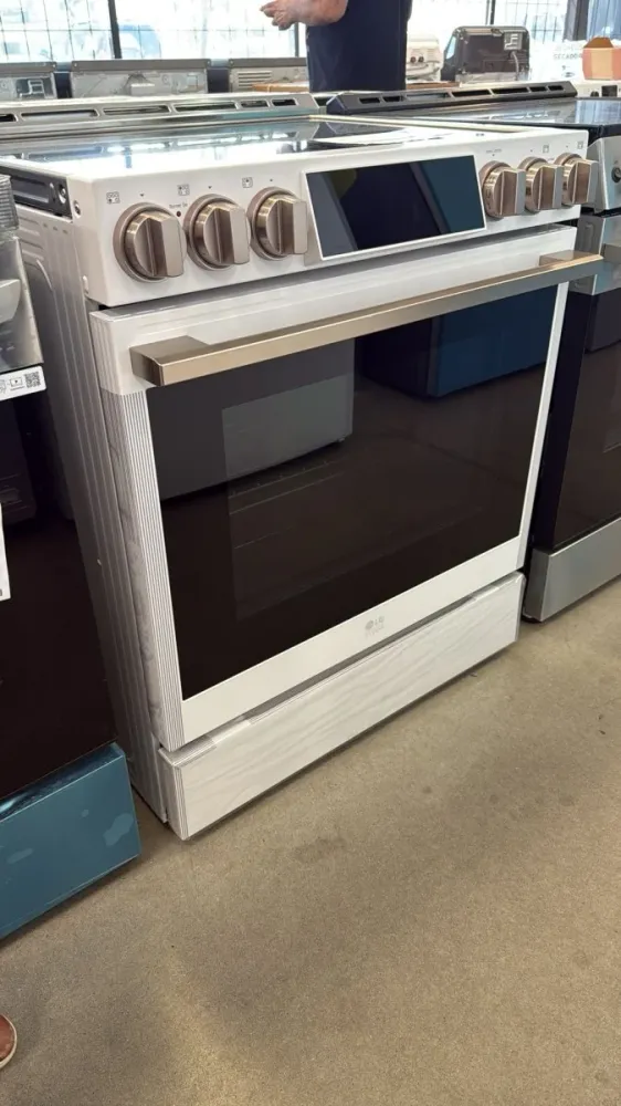 LSIS6338NE - CUISINIÈRES - LG STUDIO - Électrique - Acier inoxydable - Boîte Ouverte