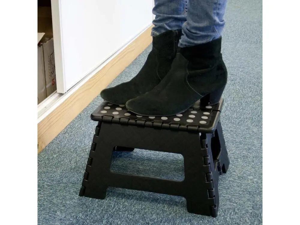 Marche pied pliable gain de place Garantie Constructeur
