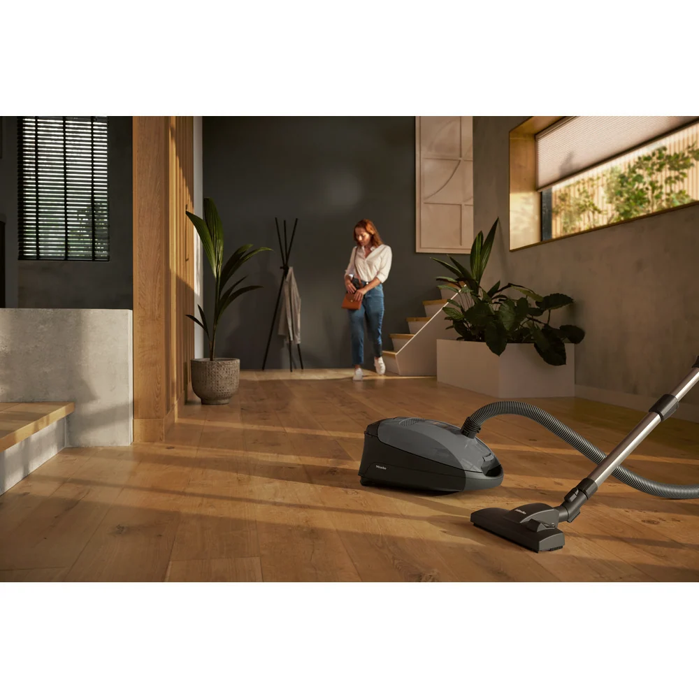 Miele Classic C1 Pure Aspiration Miele Ltd.