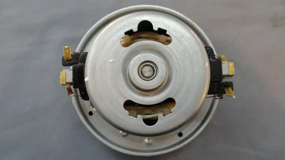 Moteur de 1400 W Diamètre de 25 mm de diamètre. 220 volts