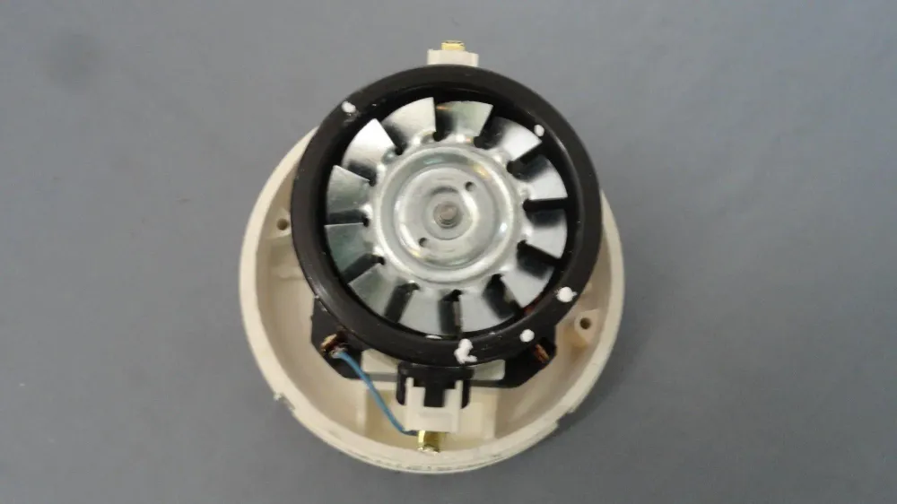 Moteur pour l'aspirateur Bidon Rowenta Vorace Ru01