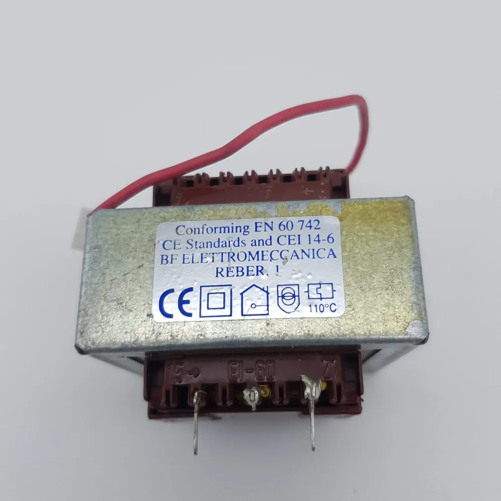 Old Transformateur comme le vibre sous vide