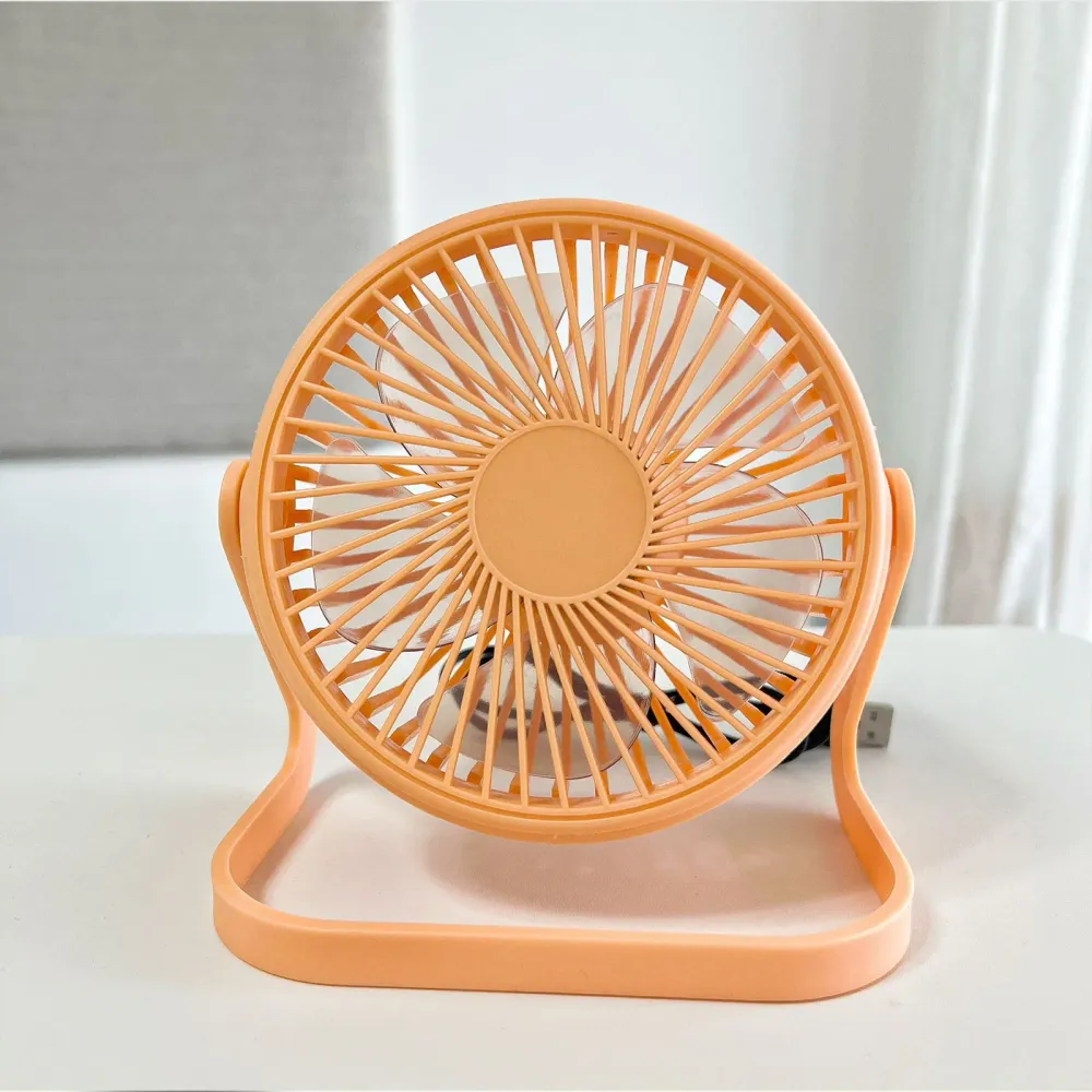 Petit ventilateur usb de 5 pouces ventilateur de circulation portable ventilateur de bureau silencieux enfichable de bureau