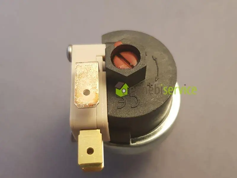 Pressostat 1/8 mâle bar 3 Bélier Simac
