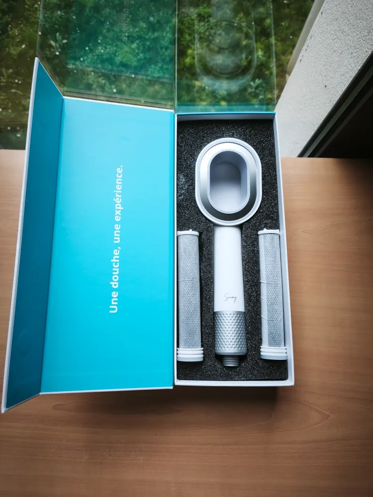 Pack INFINITY un pommeau filtrant Blanc + 3 filtres ACF triple actions Pure shower