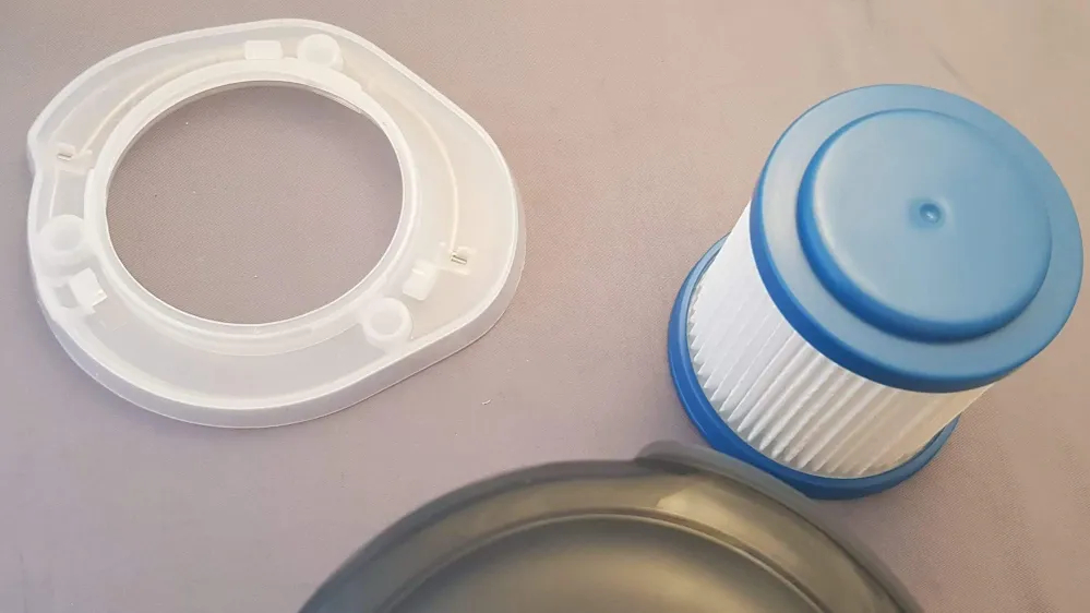 Récipient pour la poudre d'aspiration baise le noir + Decker FEJ520JFS complet