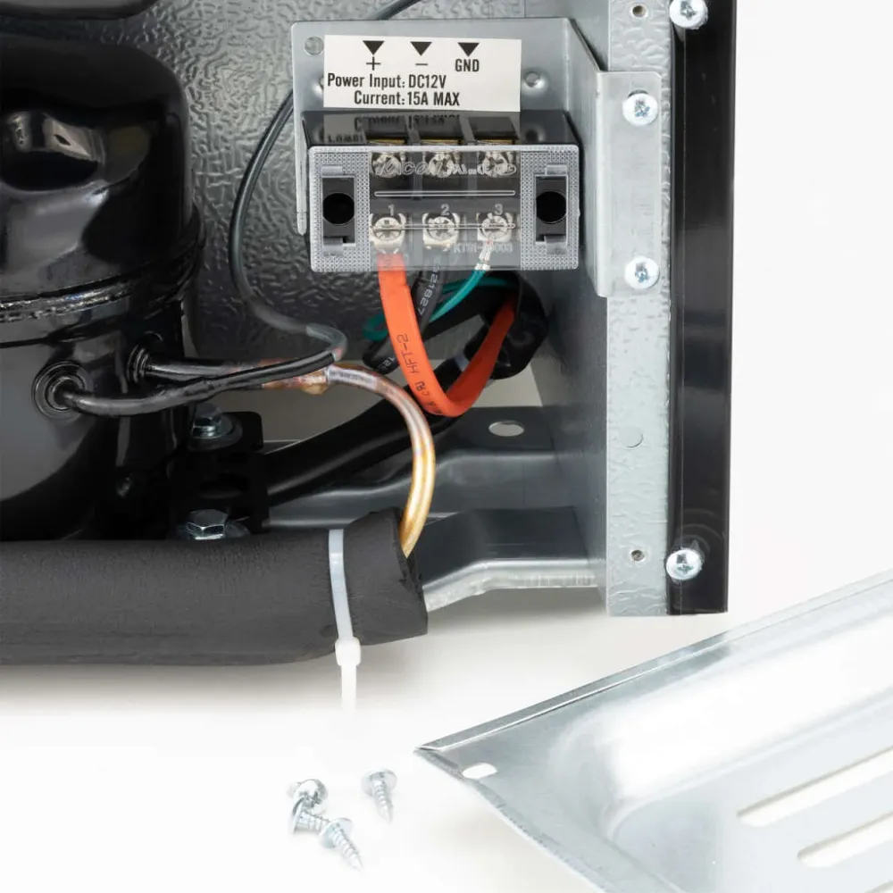 Réfrigérateur 12V 3.3 pi³ SHURCOLD en acier inoxydable pour VR, bateau et chalet