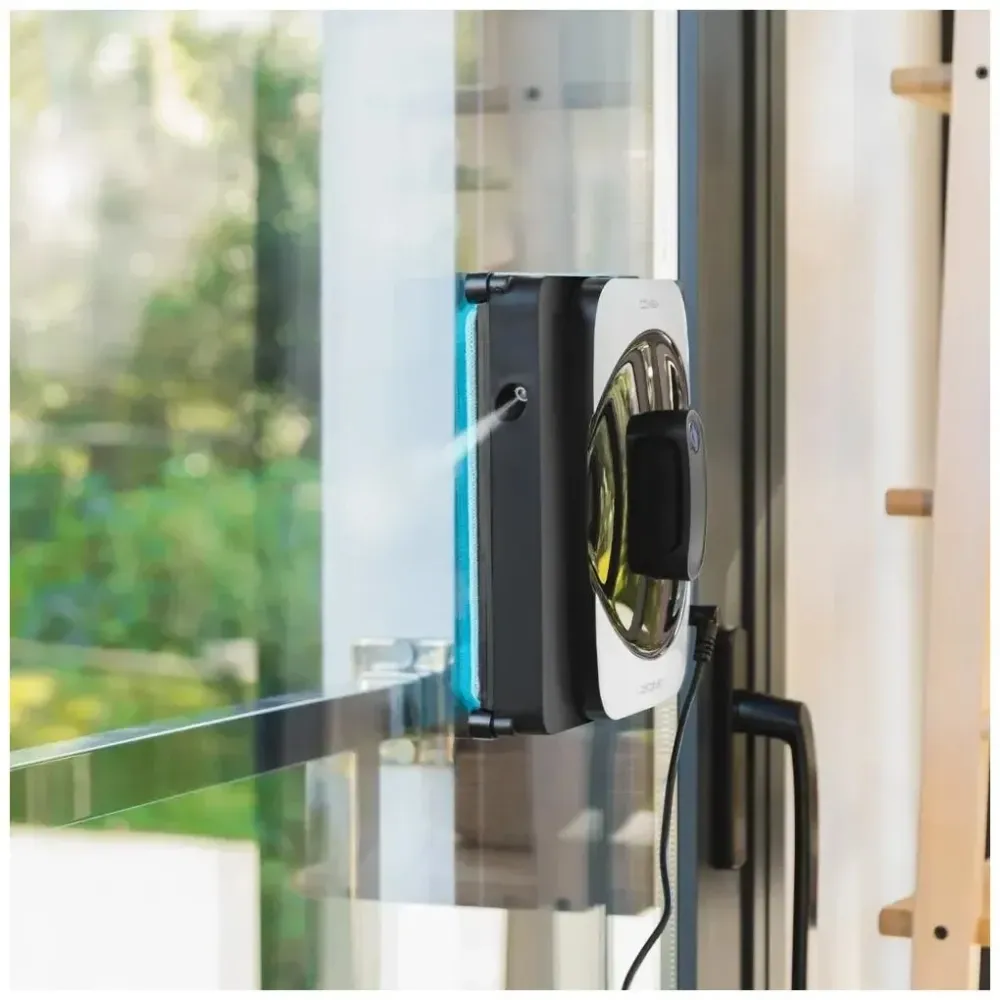 Robot lave vitres Cecotec avancé double pulvérisation contrôle par application mobile