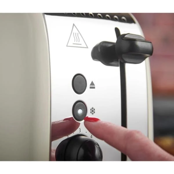Grille Pain RUSSELL HOBBS 1670W Crème( 26551-56)