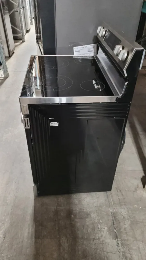 NE63A6111SS - CUISINIÈRES - Samsung - Électrique - Acier inoxydable - Boîte Ouverte