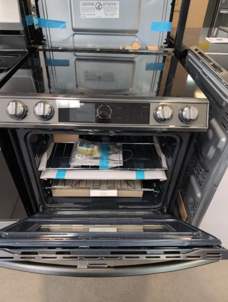 NE63T8751SG - CUISINIÈRES - Samsung - Électrique - Acier inoxydable Noir - Boîte Ouverte
