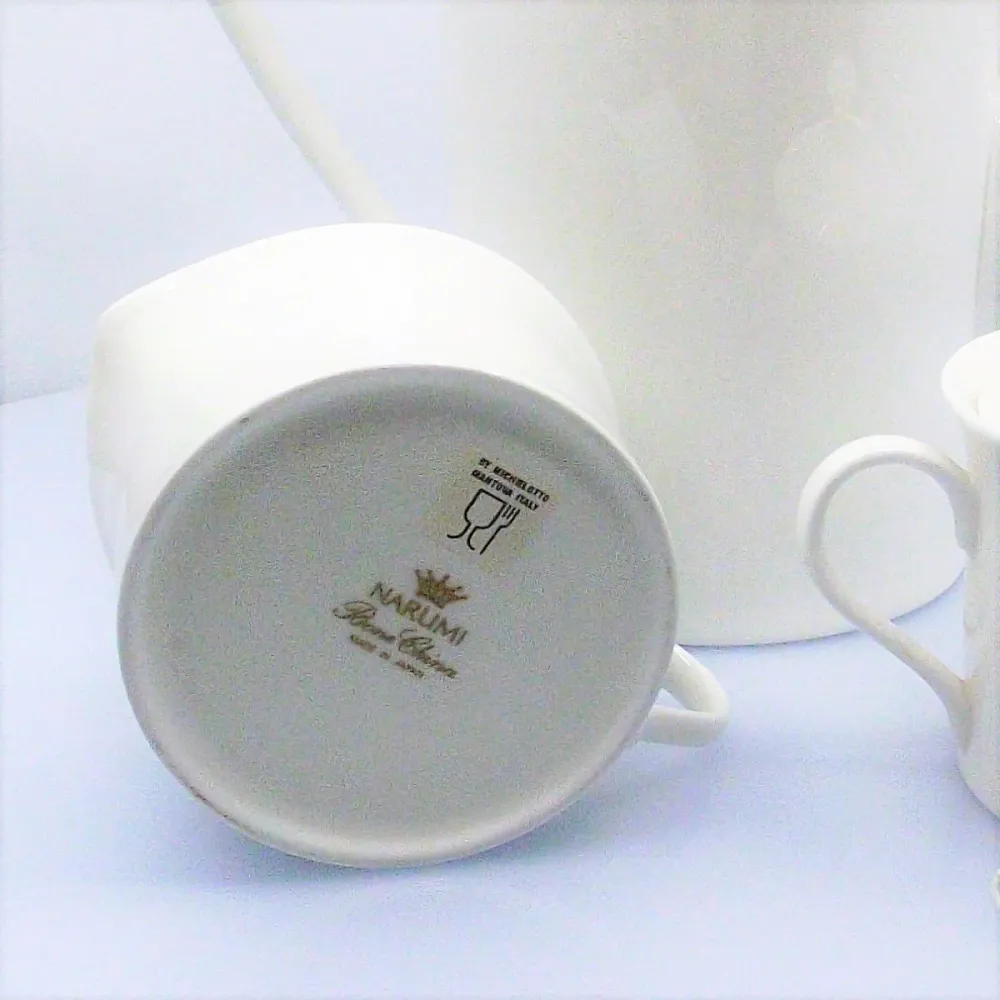 Service à thé Narumi 3 pièces cafetière pot à lait sucrier porcelaine tendre /0558