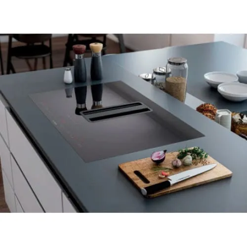 Plaque à induction et Hotte Intégrée SILVERLINE 4 Feux -80 Cm Noir (7110.80)