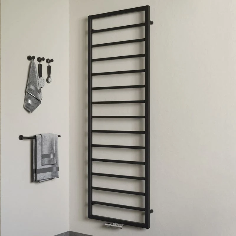 Radiateur de salle de bain STUROTEC Bath 3 60 x 148 cm