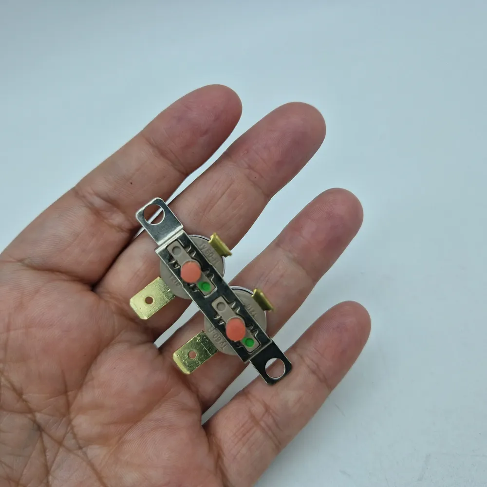 Thermostat à double sécurité pour la machine à laver Candy GVSW496th