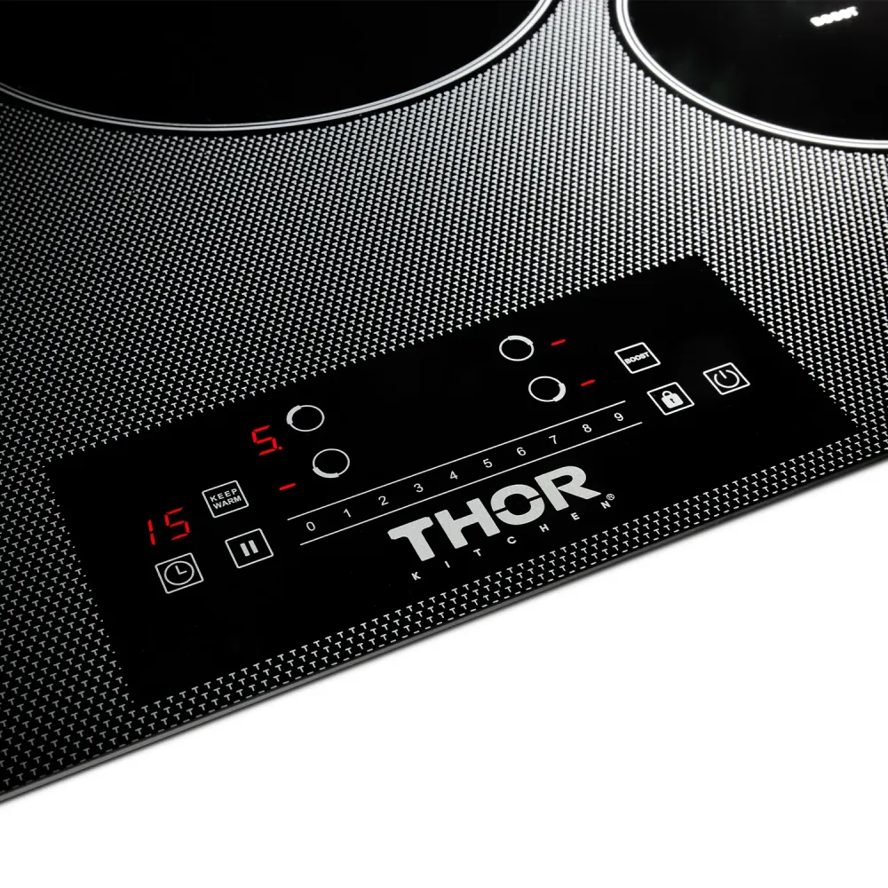 Table de cuisson à induction de 30 pouces en noir avec 4 éléments TIH30 Thor Kitchen
