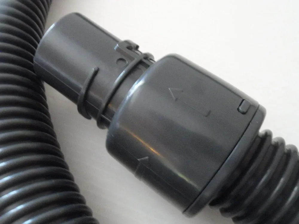 Tube flexible pour l'aspirateur de Longhi XTJ140