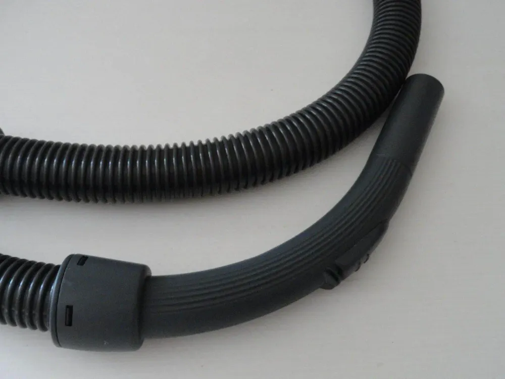 Tube flexible pour l'aspirateur de Longhi XTJ140
