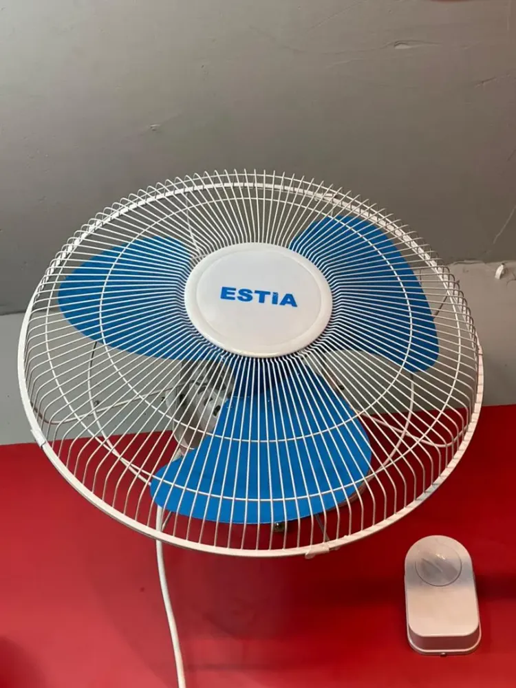 VENTILATEUR AVEC LAME EN MÉTAL BLEU 16 POUCES