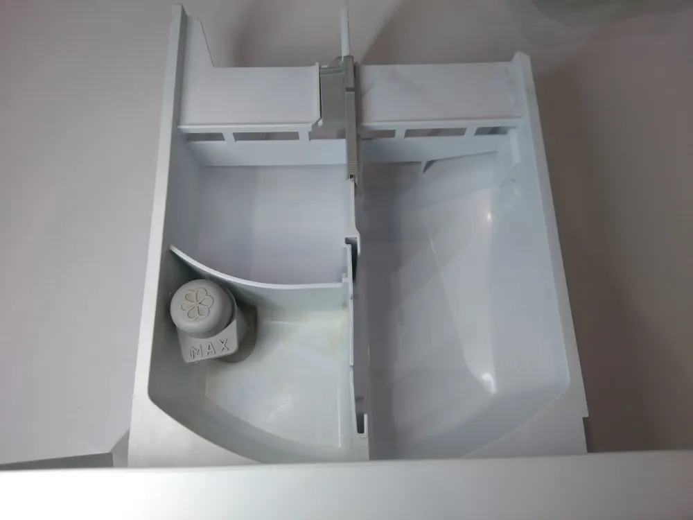 Lave-linge Hublot 9 kg Reconditionné WHIRLPOOL FFBP9469BVFR