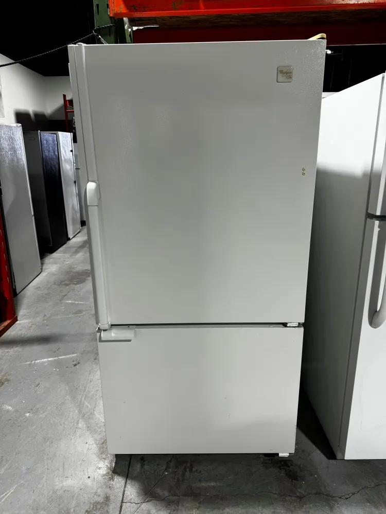 Congélateur Coffre Réfrigérateur 33po Blanc congélateur en bas | GB22DKGW01 - Whirlpool *** USAGÉ ***