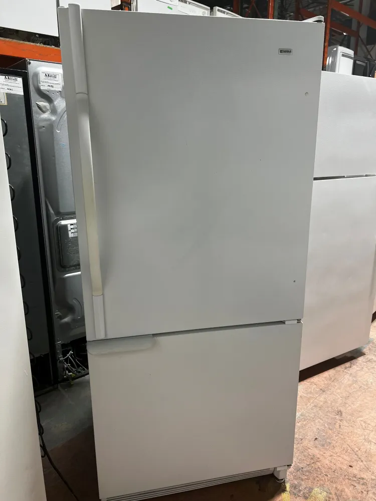 Congélateur Intégrable Réfrigérateur 30po Blanc congélateur en bas | Kenmore ***USAGÉ ***