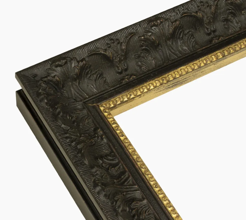 630.601 cadre en bois noire à cire avec fil d'or mesure de profil 60x47 mm