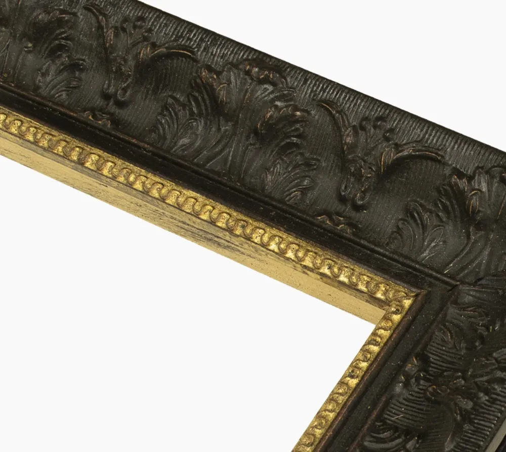 630.601 cadre en bois noire à cire avec fil d'or mesure de profil 60x47 mm