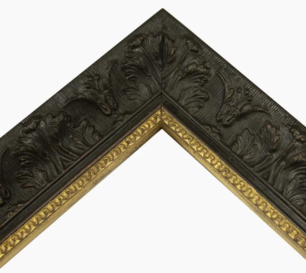 630.601 cadre en bois noire à cire avec fil d'or mesure de profil 60x47 mm