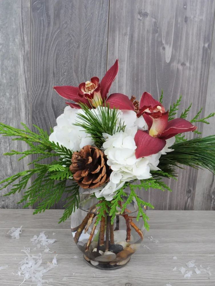 Bouquet de fleurs des Fêtes À la Boîte à Fleurs de Laval inc.
