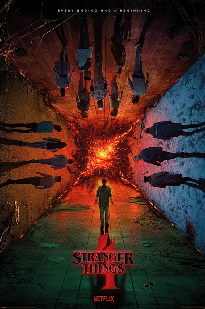Affiche de Stranger Things 4 : Chaque fin un début